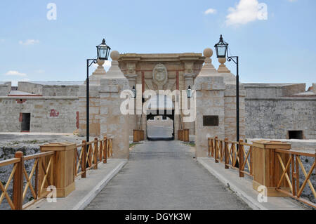 Fortress of San Carlos De La CabaÃ±a Stock Image - Image of tourism,  important: 37263257