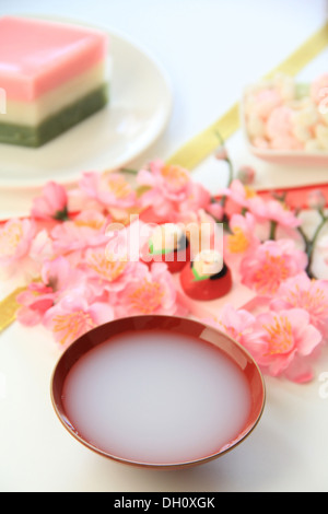 Amazake (Sweet fermented rice drink Stock Photo - Alamy