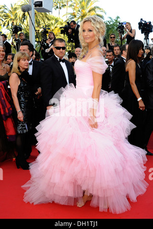 Adriana Karembeu 2011 Cannes International Film Festival - Day 7 - The ...