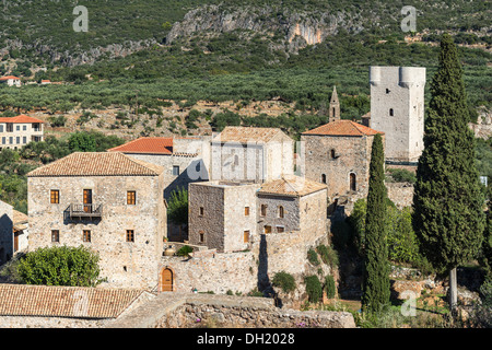 The stone towers and houses of the Mourtzinos/Petreas complex in Upper/Old Kardamyli, Outer Mani, Peloponnese, Greece Stock Photo