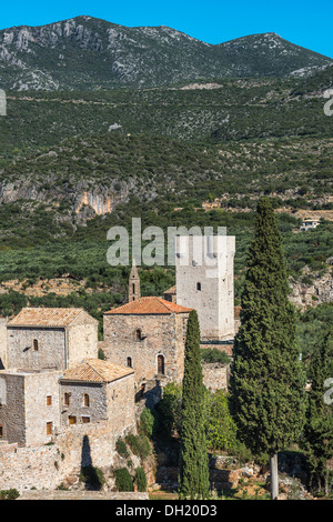 The stone towers and houses of the Mourtzinos/Petreas complex in Upper/Old Kardamyli, Outer Mani, Peloponnese, Greece Stock Photo