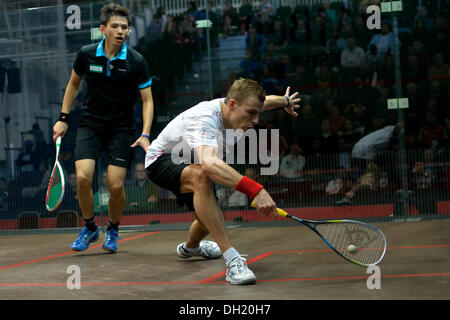 Manchester, UK. 29th Oct, 2013. Nick Matthew (England) the number 4 seed moves into the third round of the men's World Squash Championship at Sportcity, Manchester by beating unseeded Max Lee (Hong Kong) 11-7, 11-6, 11-6 in 41 minutes. World Championship Squash  Manchester, UK  29 October 2013 Credit:  John Fryer/Alamy Live News Stock Photo