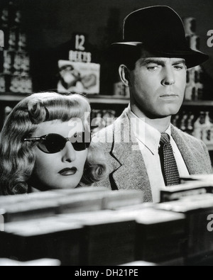 DOUBLE INDEMNITY 1944 Paramount film with Barbara Stanwyck and Fred MacMurray Stock Photo