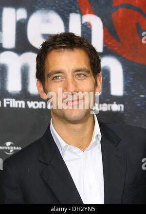 Clive Owen at the photocall of 'Children of Men'. Stock Photo