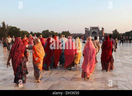Group of Indian women at the Taj Mahal site, Agra, Uttar Pradesh, India, Asia Stock Photo