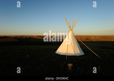 Tipi in the prairie, Grasslands National Park, Saskatchewan, Canada Stock Photo