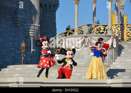 Mickey Mouse Minnie Snow White and Prince, Dream Along Show, in front of  Cinderella Castle, Magic Kingdom, Disney World, Florida Stock Photo - Alamy