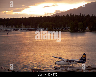 A Harbour Air de Havilland Canada DHC-3 Turbine Single Otter seaplane at Vancouver Harbour Flight Centre, in Vancouver, Canada. Stock Photo