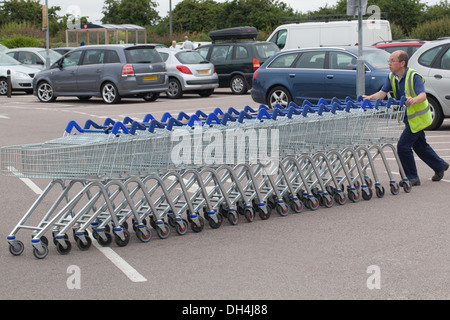 Kmart trolley hi-res stock photography and images - Alamy