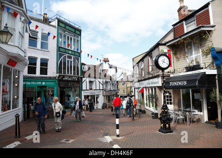 England, Hampshire, Isle of Wight, Shops in Shanklin Village Stock ...