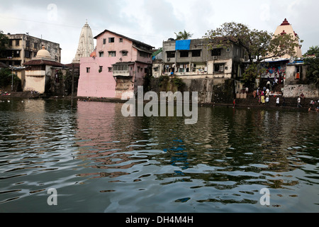 Banganga water Tank Walkeshwar temple Mumbai Maharashtra India Stock Photo