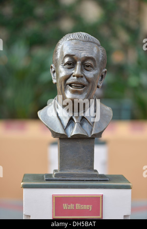 Walt Disney Bronze Bust in the Academy of Television Arts and Sciences Hall of Fame Plaza, Hollywood Studios, Disney World Stock Photo