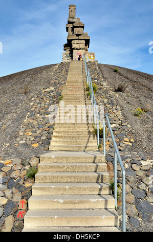 Piece of art 'Himmelstreppe' or Stairway to Heaven by the artist Herman Prigann on the top of the Halde Rheinelbe heap, Stock Photo