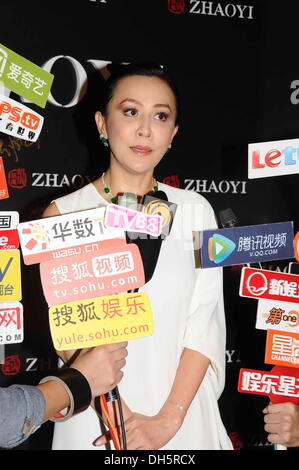 Hong Kong, China. 31st Oct, 2013. Carina Lau attends opening ceremony of a jewelry store in Hong Kong, China on Thursday October 31, 2013. Credit:  TopPhoto/Alamy Live News Stock Photo