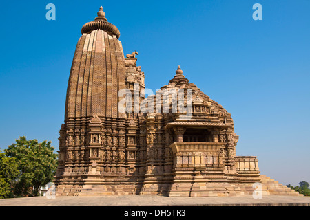 Hindu temple, Vamana Temple, eastern group of temples, UNESCO World Cultural Heritage Site, Khajuraho, Madhya Pradesh, India Stock Photo