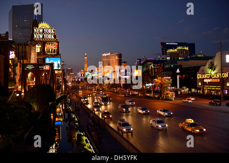 Night scene, The Strip, Planet Hollywood, luxury hotel, The Cosmopolitan, Paris, Treature Island, New York New York, Las Vegas Stock Photo