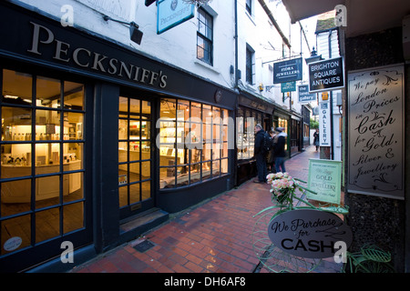 Pecksniff's Fragrance Shop, The Lanes, Brighton, Sussex, England. Circa ...