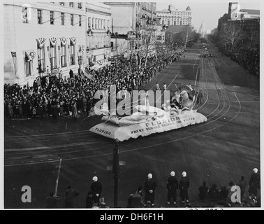 Photograph of the float representing the state of Florida as it rounds a corner during President Truman's Inaugural... 200061 Stock Photo