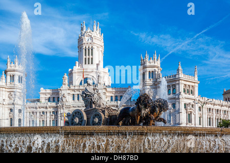 Cibeles Palace and fountain at the Plaza de Cibeles in Madrid, Spain Stock Photo