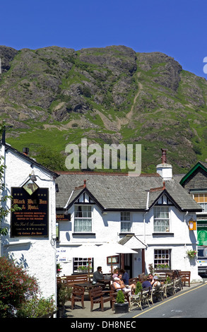 5004. Black Bull Hotel, Coniston, Lake District, Cumbria, UK Stock Photo