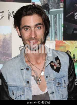 Tyson Ritter All American Rejects hold a record release party for their