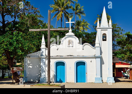 Brazil, Bahia: Small colonial style church Sao Francisco do Litoral in Praia do Forte Stock Photo