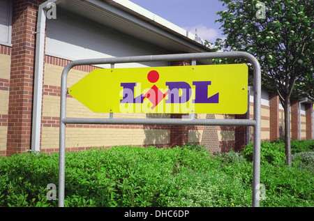 Sign for Lidl Supermarket, UK Stock Photo