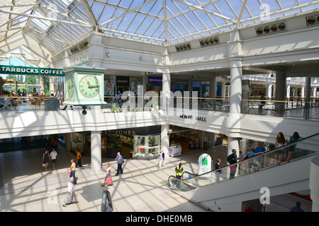 Interior of The Howard Shopping Centre, Welwyn Garden City ...