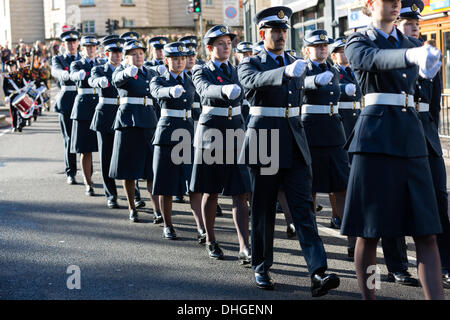 Bristol, UK. 10 November 2013. RAF recruits march by Credit:  Rob Hawkins/Alamy Live News Stock Photo