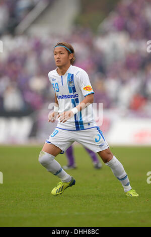 Kyoto, Japan. 10th Nov, 2013. Takashi Usami (Gamba) Football / Soccer : 2013 J.League Division 2 match between Kyoto Sanga F.C 0-2 Gamba Osaka at Nishikyogoku Stadium in Kyoto, Japan . © AFLO/Alamy Live News Stock Photo