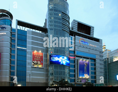 South Korea, Seoul, Dongdaemun area, modern architecture, Stock Photo