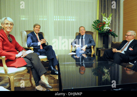 Secretary Kerry Meets With Russian Foreign Minister Lavrov in New York ...