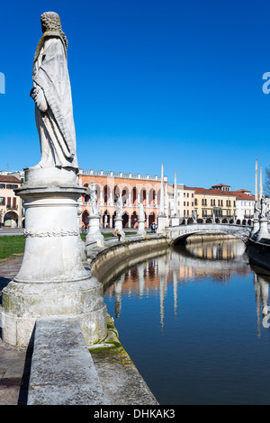 Veneto, Padua, the statues along the canal in Prato Della Valle square Stock Photo