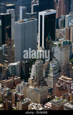 aerial photograph rooftop garden east side, Solow Building, General Motors Building, Plaza Hotel, Manhattan, New York City Stock Photo