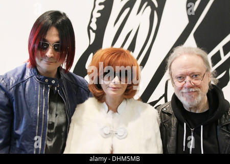 Linda Ramone (C) wife of the late punk rock legend, Johnny Ramone,  promotes his autobiography 'Commando' at Bookmarc in  West Hollywood, California - 27.04.12 Stock Photo