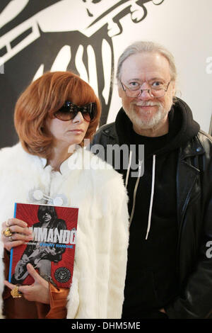 Linda Ramone wife of the late punk rock legend, Johnny Ramone,  promotes his autobiography 'Commando' at Bookmarc in  West Hollywood, California - 27.04.12 Stock Photo