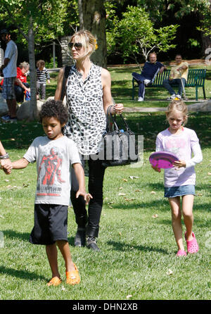 Hedi Klum, Johan Sauel and Leni Samuel  Heidi Klum and her children enjoy a family day out at Coldwater Canyon Park  Los Angeles, California - 06.05.12 Stock Photo