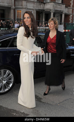 Catherine, Duchess of Cambridge, aka Kate Middleton arriving at Claridge's hotel   London, England - 08.05.12 Stock Photo