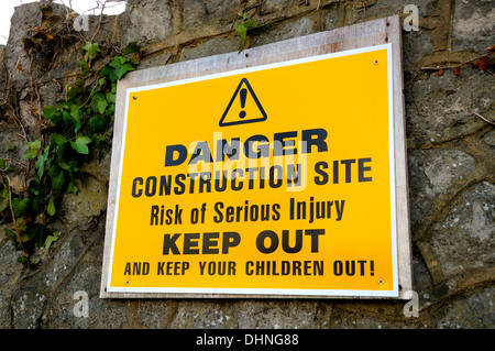 Construction site - Keep Out sign (Maidstone, England) Stock Photo