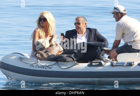 Model Victoria Silvstedt and her boyfriend Maurice Dabbah relax
