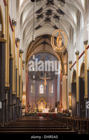 Netherlands, Maastricht, Church Saint Servaas Basiliek or Basilica at square called Vrijthof. Interior. Sunday morning service Stock Photo