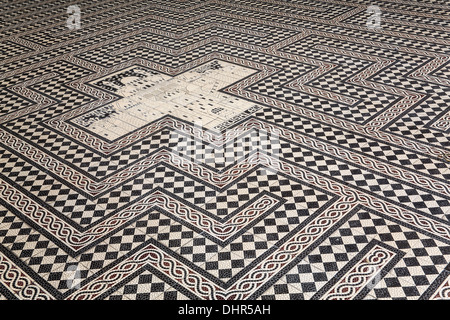 'Netherlands, Maastricht, Saint Servaas Basilica at Vrijthof square. Mosaic Labyrinth with in center Celestial Jerusalem ' Stock Photo