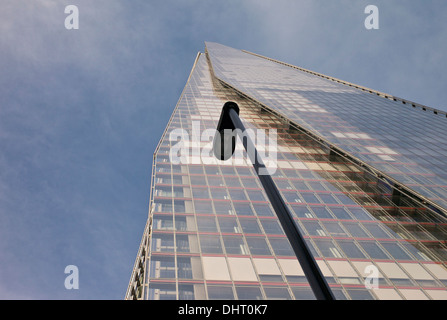 The Shard, 32 London Bridge Street, London, SE1 9SG. Currently the tallest building in Western Europe at 310 m (1,016 ft) high. Stock Photo