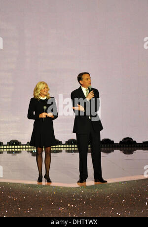 New York, USA. 13th November 2013. Show hosts opening 2013 Victoria's Secret Fashion Show at Lexington Avenue Armory on November 13, 2013 in New York City. Credit:  Anton Oparin/Alamy Live News Stock Photo