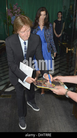 Sir Paul McCartney and Nancy Shevell  leaving Cecconi's restaurant  London, England - 23.05.12 Stock Photo