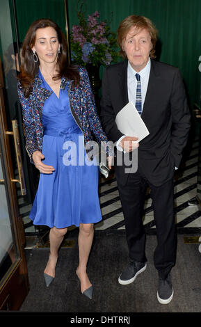 Sir Paul McCartney and Nancy Shevell leaving Cecconi's restaurant London, England - 23.05.12 Stock Photo