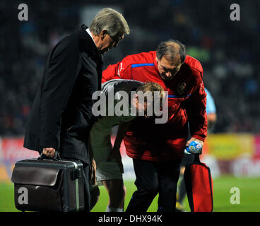 Oloumouc, Czech Republic. 15th Nov, 2013. Injured Czech Republic's Ladislav Krejci, center, pictured during the friendly soccer match against Canada in Oloumouc, Czech Republic, Friday, November 15, 2013. Credit:  Ludek Perina/CTK Photo/Alamy Live News Stock Photo