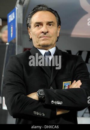 Milan, Italy. 15th Nov, 2013. Cesare Prandelli during the friendly match between Italy and Germany at San Siro Stadium on November 15, 2013 in Milano, Italy.Photo: Filippo Alfero/NurPhoto Credit:  Filippo Alfero/NurPhoto/ZUMAPRESS.com/Alamy Live News Stock Photo