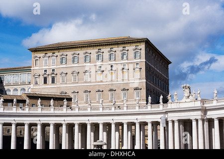 Papal Apartments and Bernini's colonnade surrounding St Peter's Square in Vatican City, Rome, Italy Stock Photo