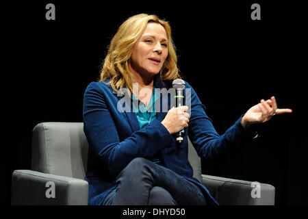 Toronto, Canada. 16th Nov 2013. English-Canadian actress Kim Cattrall speaks to an audience during  the inaugural Canadian International Television Festival at TIFF Bell Lightbox. Credit:  EXImages/Alamy Live News Stock Photo